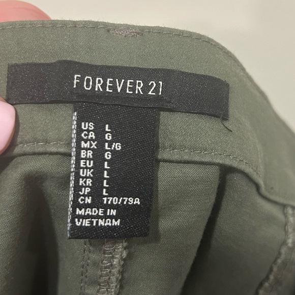 Forever 21 size Large skirt - Picture 4 of 4